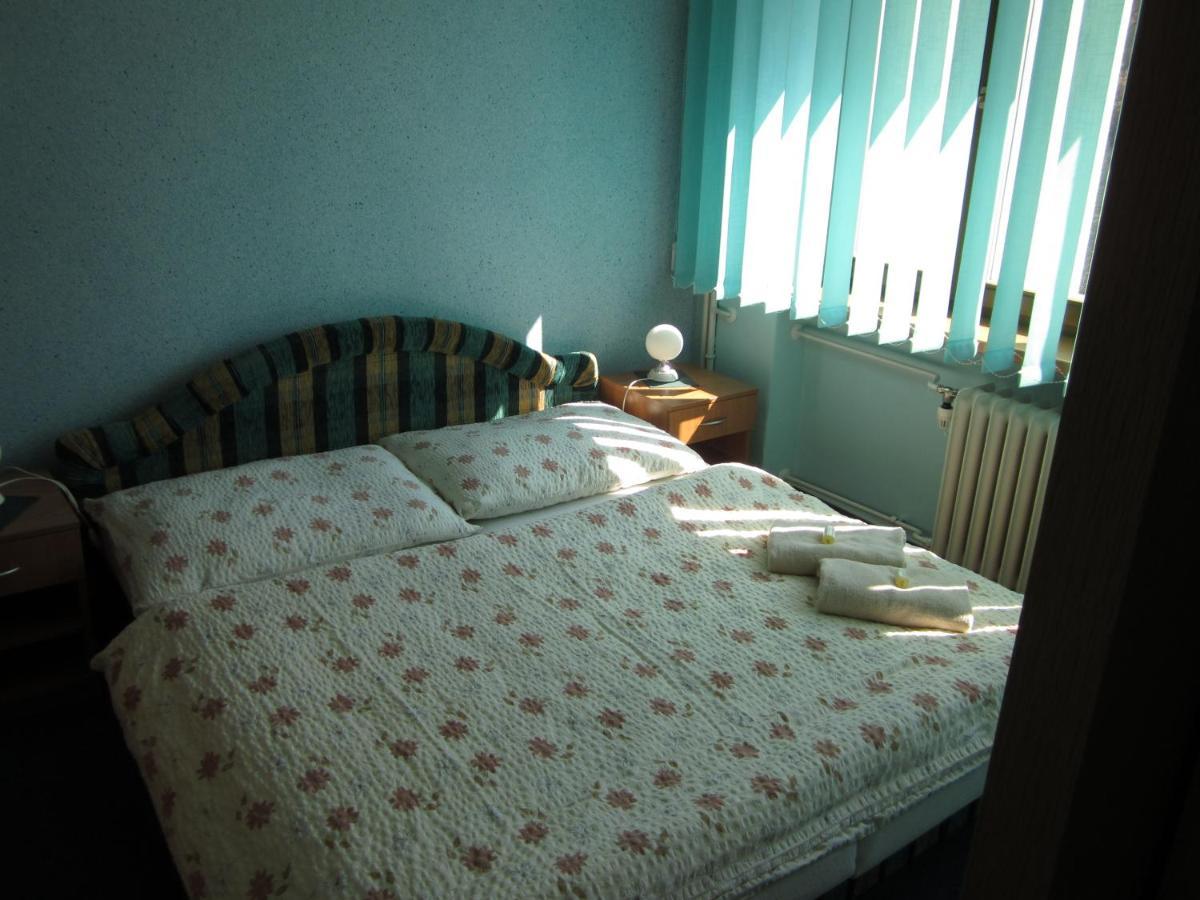 Penzion Forman Roznov pod Radhostem Bagian luar foto